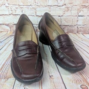 Womens Covington Penny Loafer Wedges